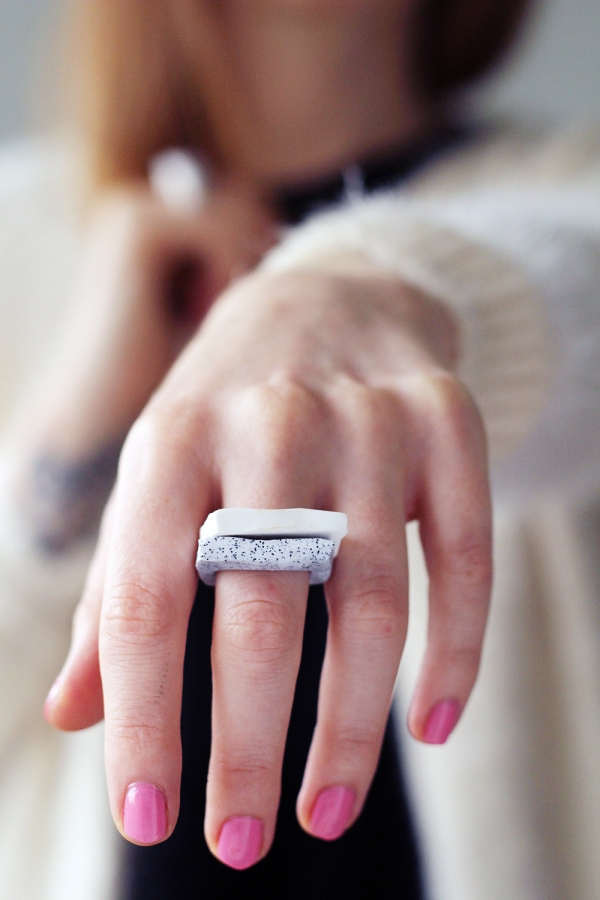 Fall-For-DIY-Faux-Granite-Rings-k