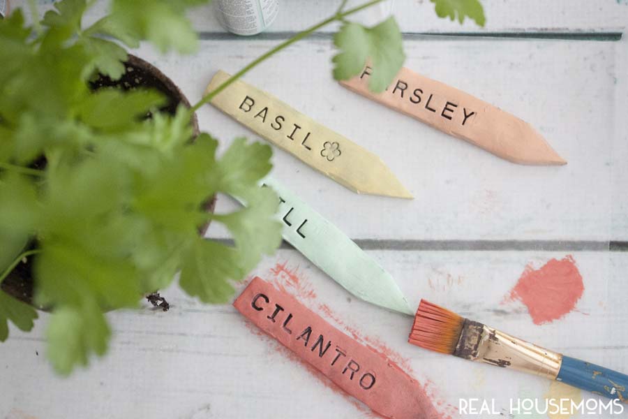 DIY-Herb-Marker-Stakes-17