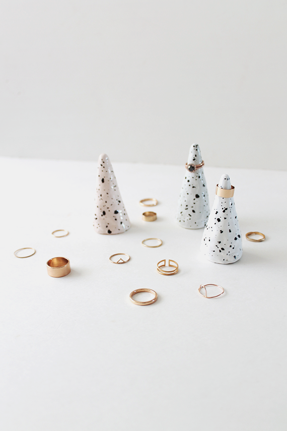 faux-ceramic-ring-cones